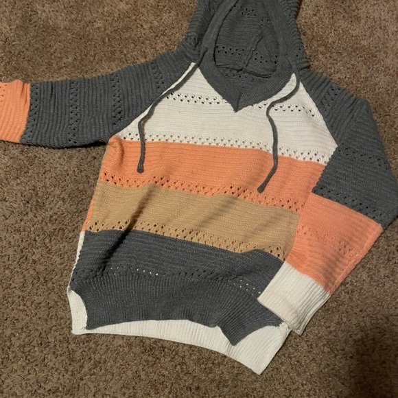 SHEIN hoodie. Medium - Picture 2 of 2